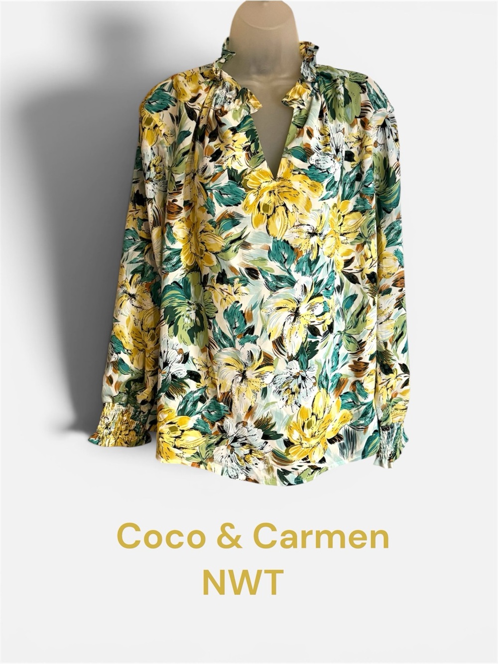 NWT Coco + Carmen Yellow Green Floral V-Neck Ruffle Blouse PLUS: 2X #11 - Picture 1 of 10